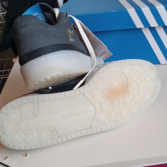 Adidas Forum Low CL New - Picture 6 of 9